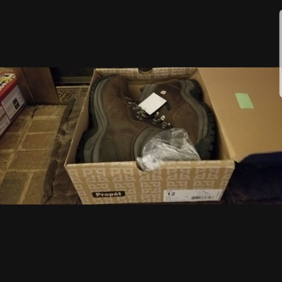 Work Boots and Hiking Boots - Still Have Lots Of Sizes - Picture 3 of 10